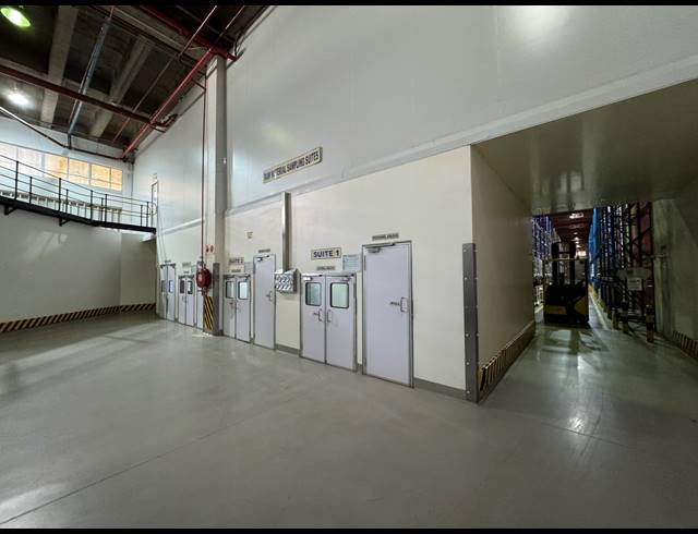 19,162M² WAREHOUSE FOR SALE IN INDUSTRIA WEST
